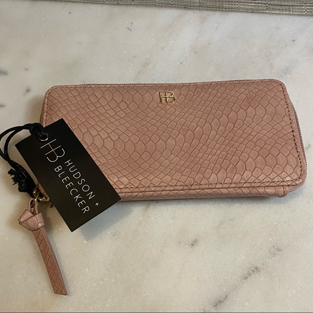 Bonjour smartphone wallet